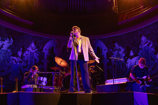 ¡JUANJO BONA DE MADRID AL CIELO CON  TODAS LAS ENTRADAS AGOTADAS Y PARADA HISTÓRICA EN BARCELONA!